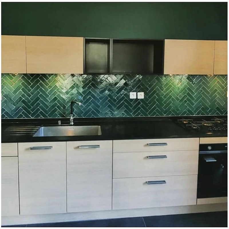 Zellige - Véritable BEJMAT artisanal marocain 4.5 x 14.5 cm VERT