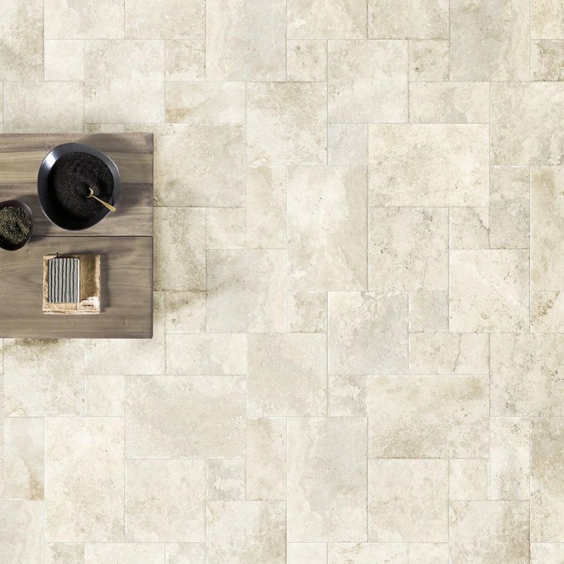 Effet pierre - carrelage crosscut cream multiformat imitation travertin antidérapant R11