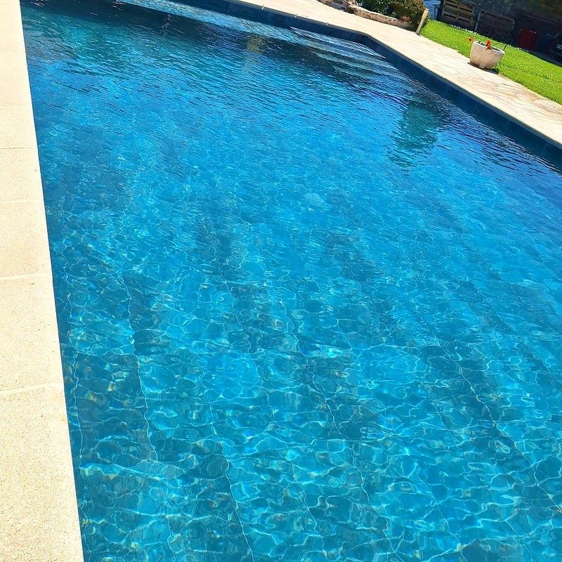 Carrelage - carrelage piscine ZAFIRO BLUE 30x60 rectifié effet métallique