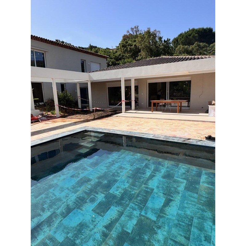 Carrelage - carrelage piscine ZAFIRO BLUE 30x60 rectifié effet métallique