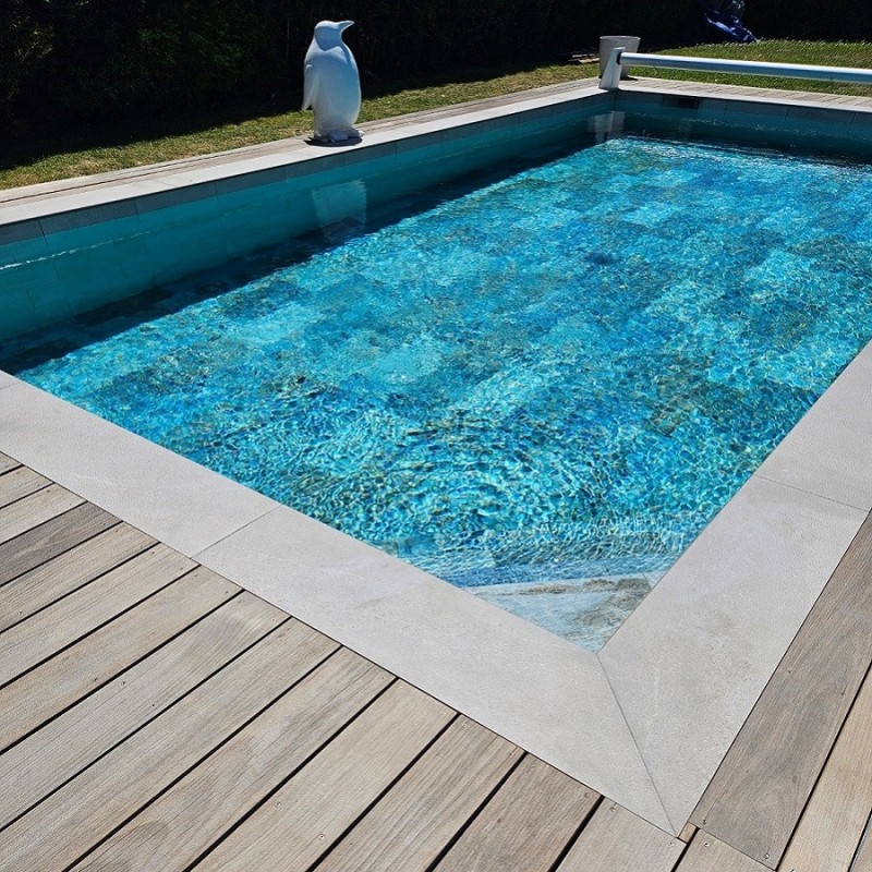 Piscine - Carrelage BALI BLUE 30x60 cm EFFET PIERRE DE BALI