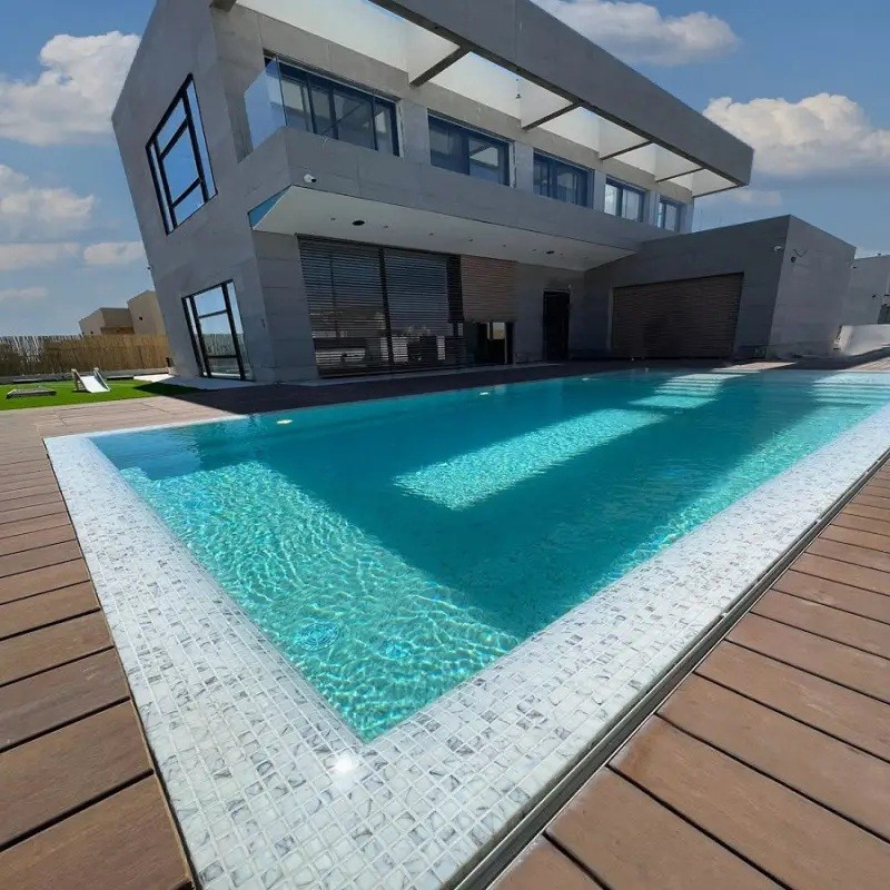 Déstockage - Lot de 26 M² de EMAUX DE VERRE REVIGLASS CALACATTA