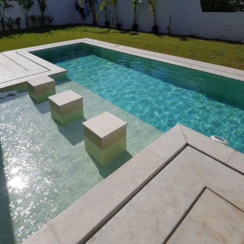 Déstockage - Lot de 22 M² de EMAUX DE VERRE REVIGLASS TIBER