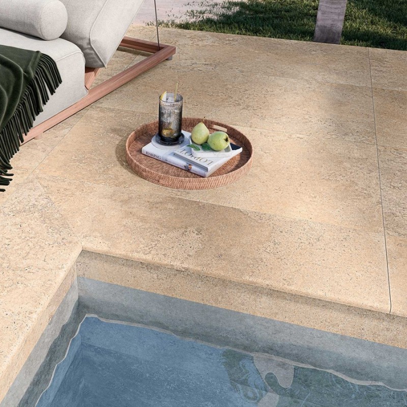 Effet pierre - Carrelage antidérapant Summer 60x60 effet travertin R11