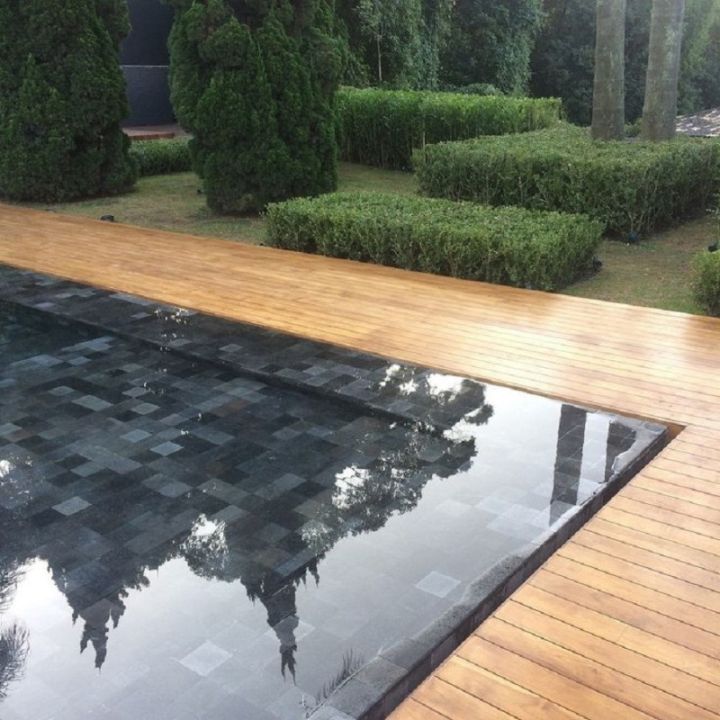 Piscine - Pierre de Bali "BLACK LAVA" 20 x 20 cm