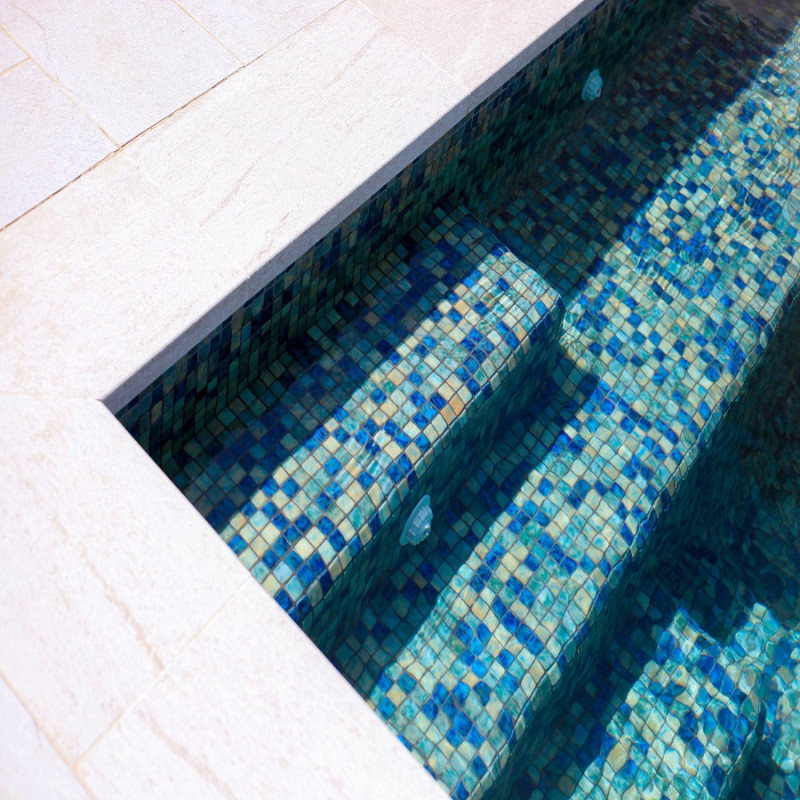 Mosaïque effet pierre - Emaux de Verre REVIGLASS BLUE BALI