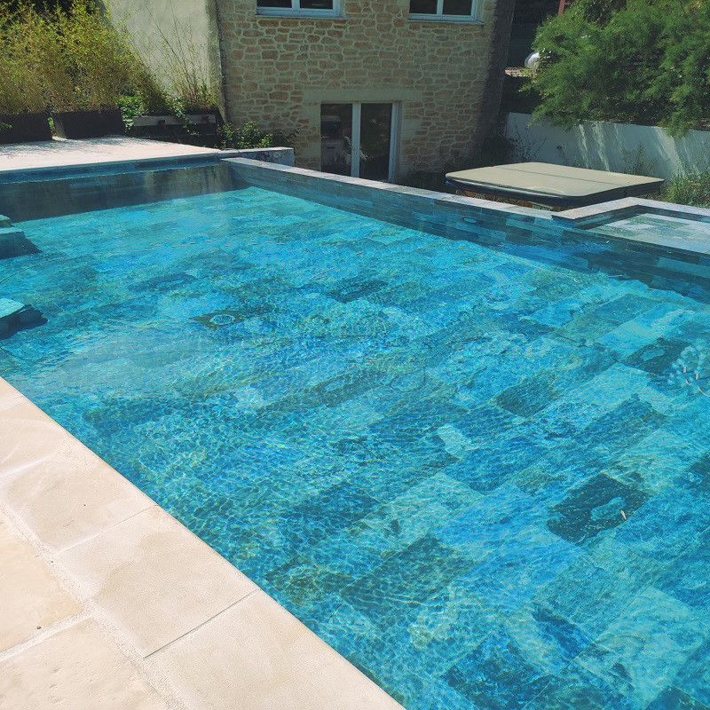 Piscine - Carrelage BALI BLUE 30x60 cm EFFET PIERRE DE BALI