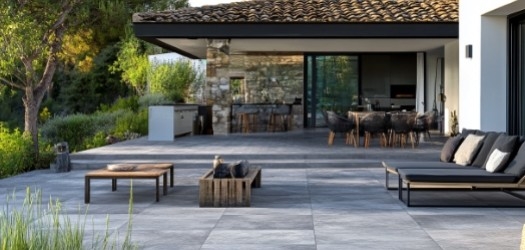 Les erreurs à éviter lors du choix des plots pour votre terrasse