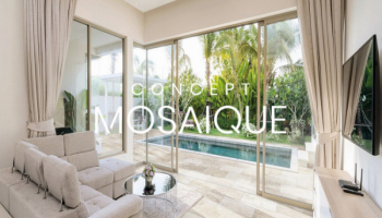 Succombez aux carrelages imitation travertin pour votre piscine