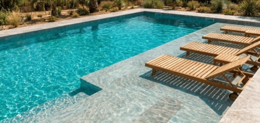 Piscine tendance : designs, revêtements et innovations à connaître